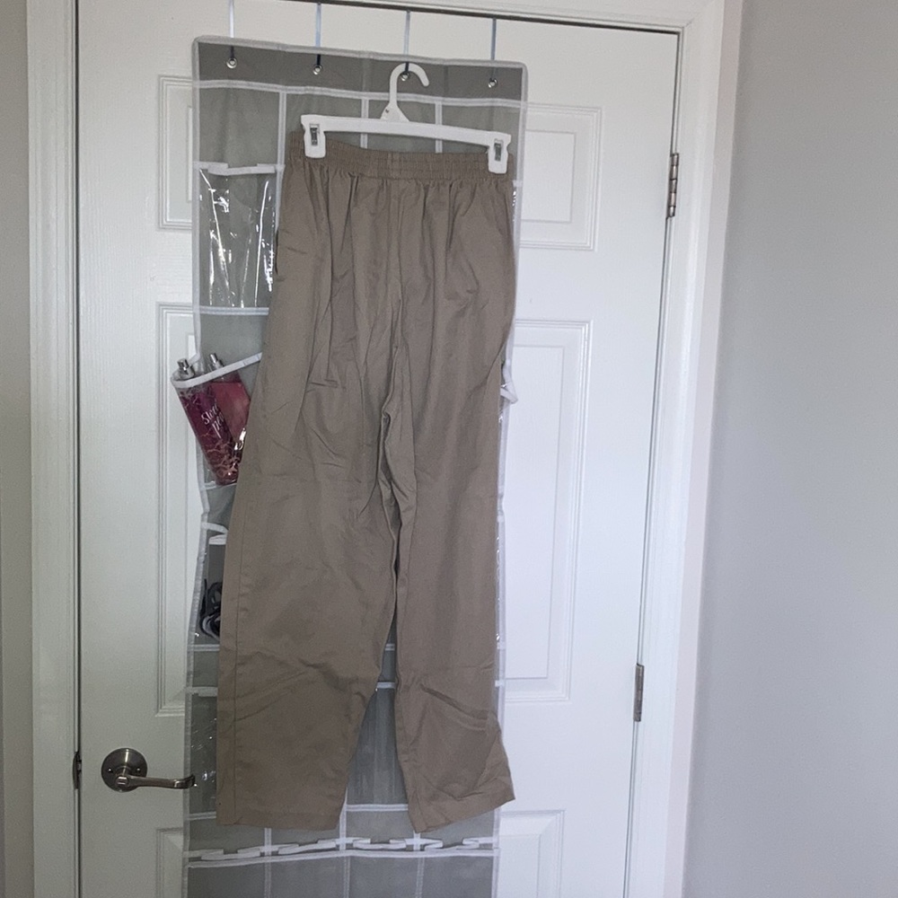 Pants - Picture 2 of 3